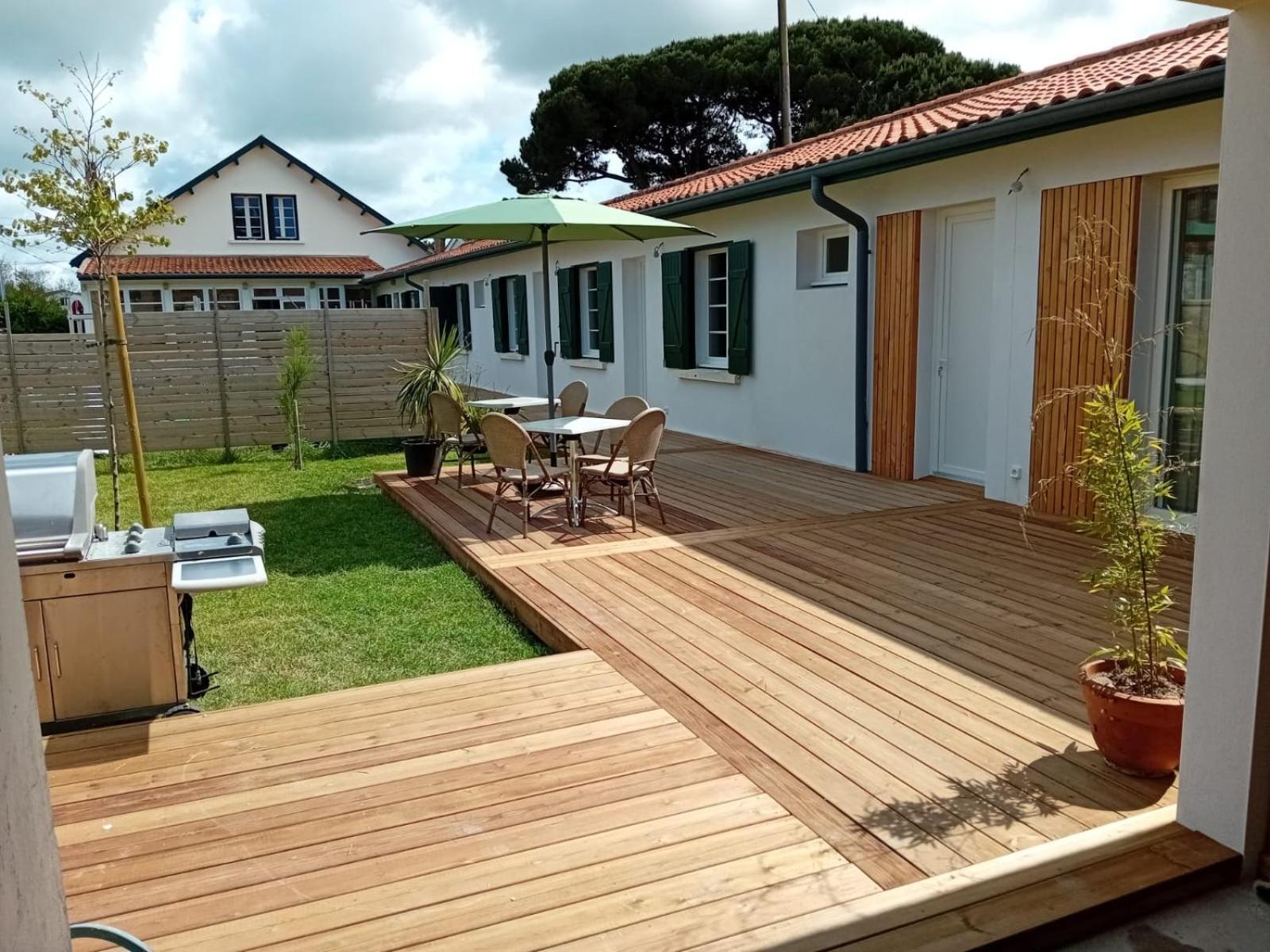 Villa Bineta Boyardville Exterior photo