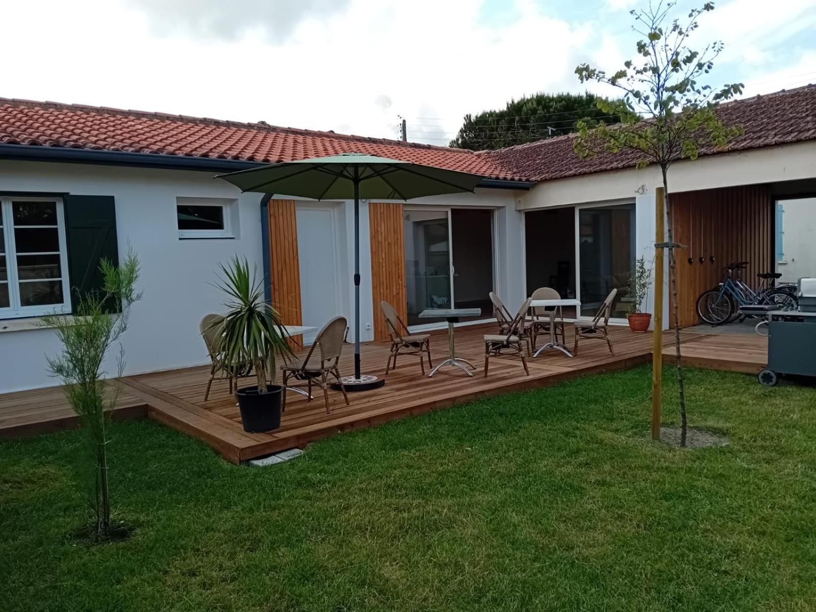 Villa Bineta Boyardville Exterior photo